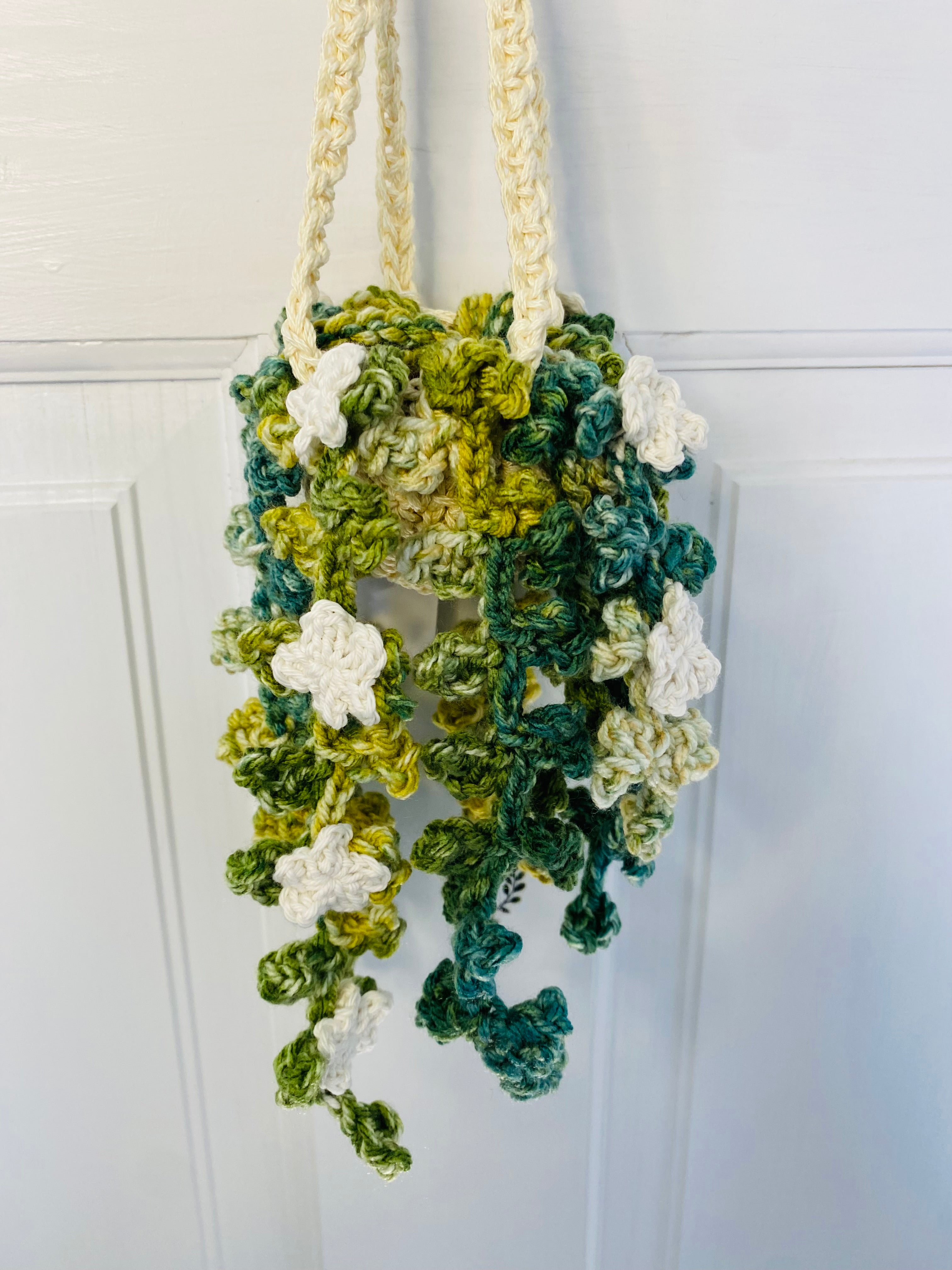 MINI Ivy with Flowers Hanging Plant